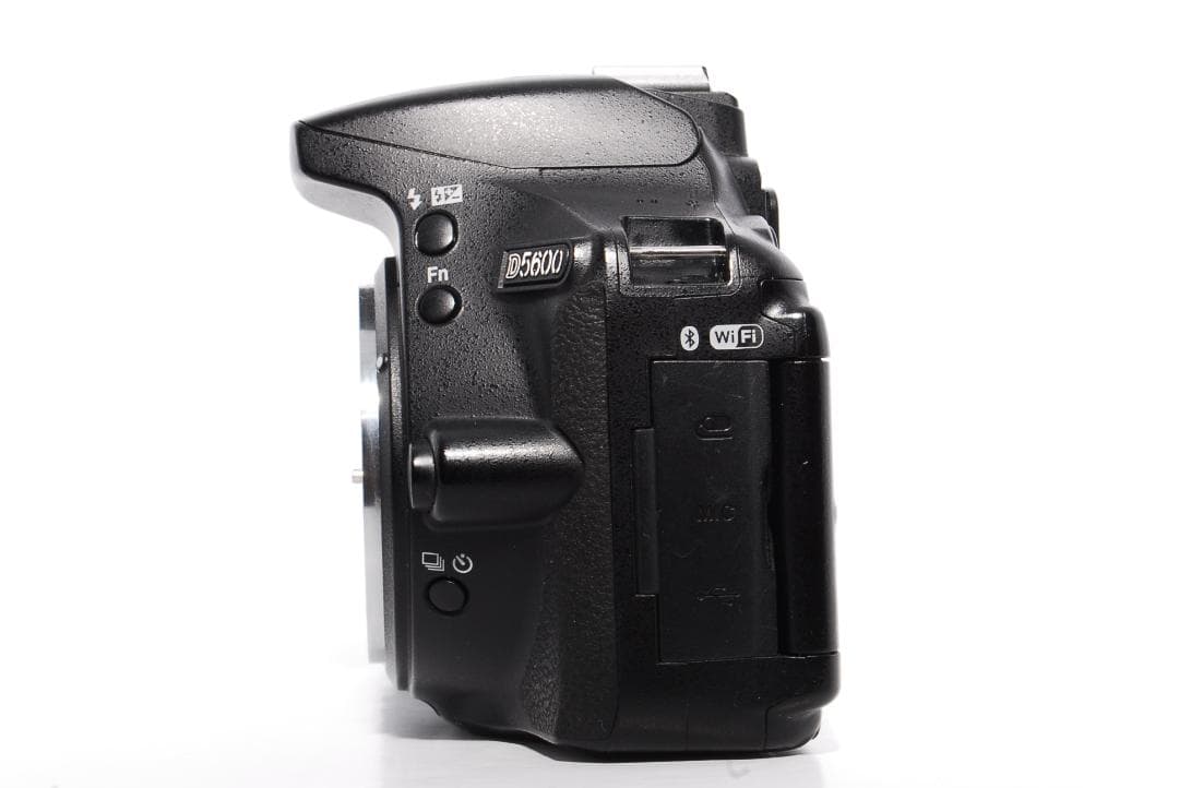 ✨届いてすぐ使える Bluetooth搭載✨Nikon D5600レンズセット