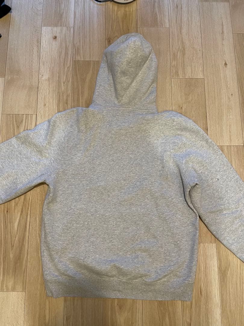✨STÜSSY✨グレー フード付きパーカー　速達❗️