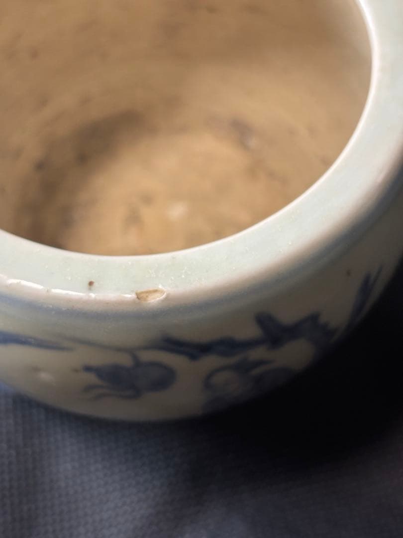 中国古美術品　明の時代 染付 青花　仙人神獣文　香炉10✖️8cm