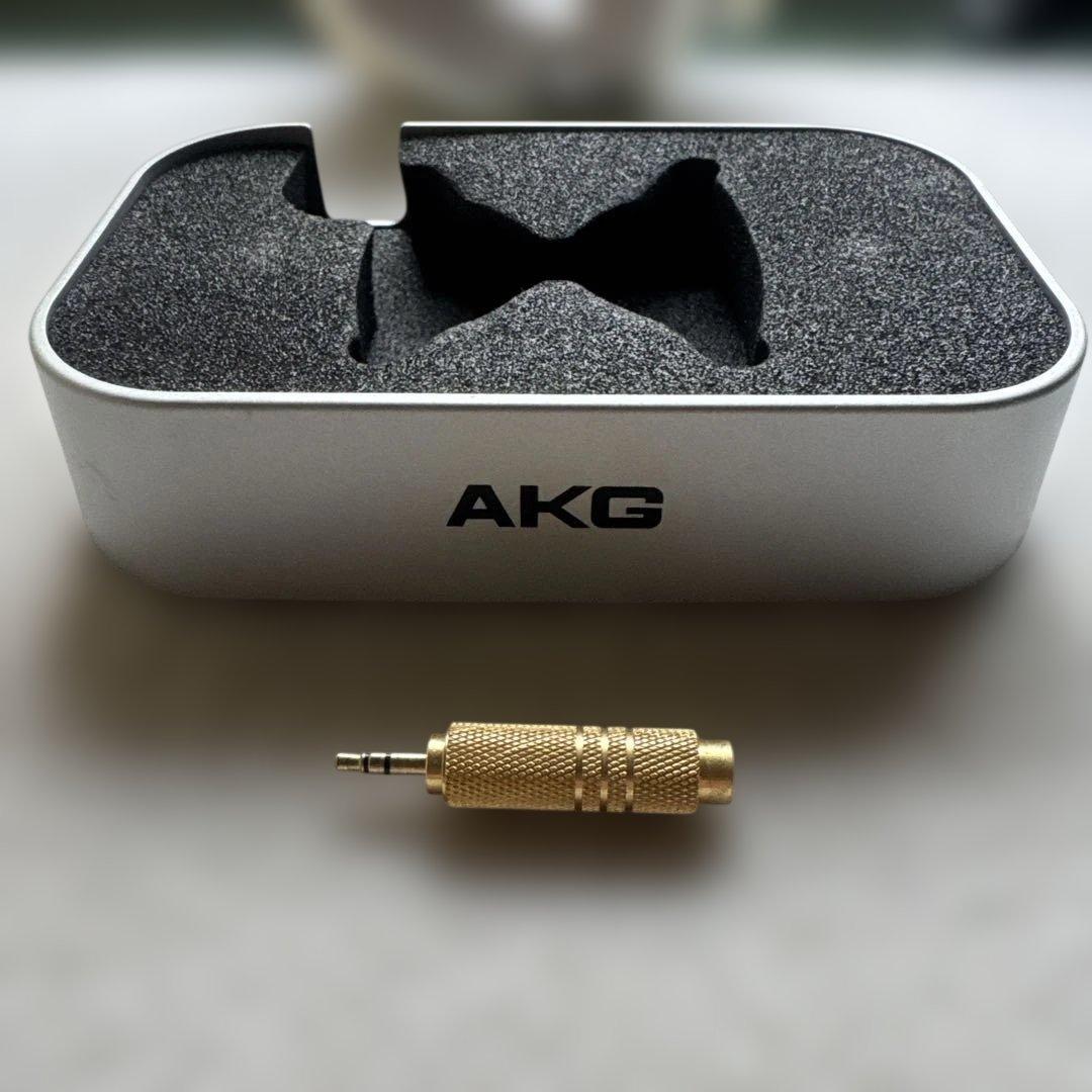 K701 有線ヘッドホン グレー/ホワイト