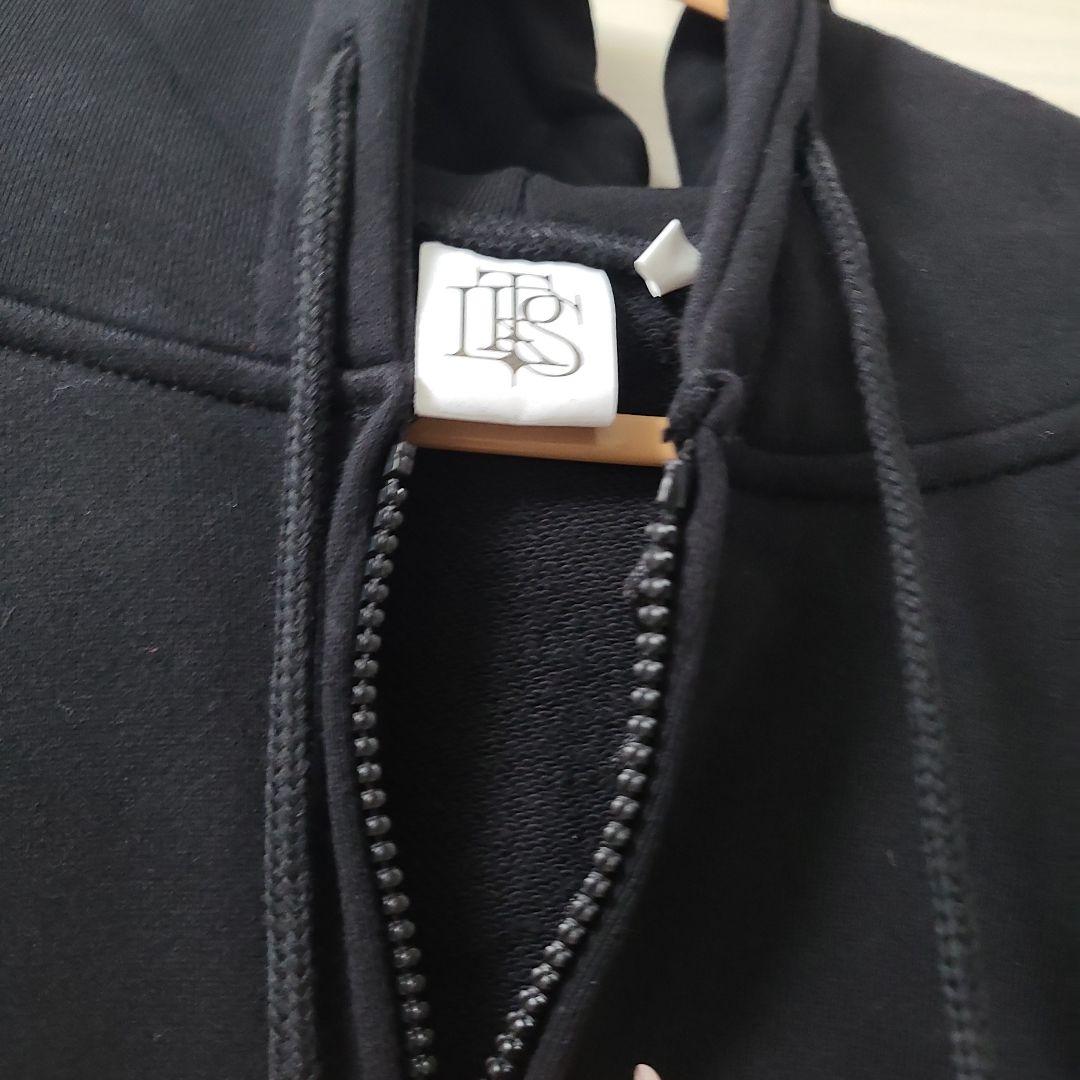 ☆THE LAST ROCKSTARS☆ 黒ジップパーカー