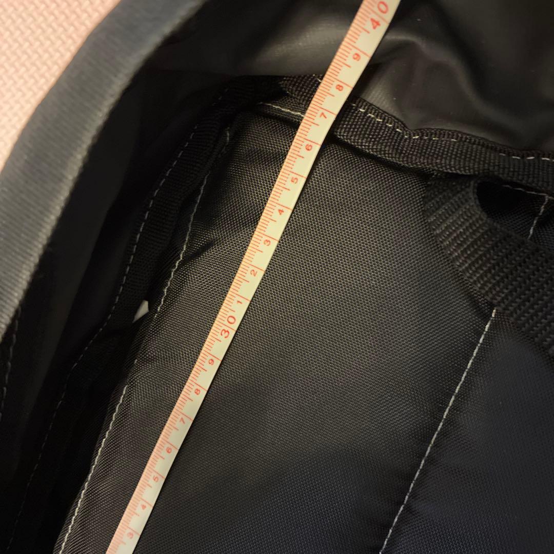 bitch skateboards ビッチ スケートボード　リュック　バッグ