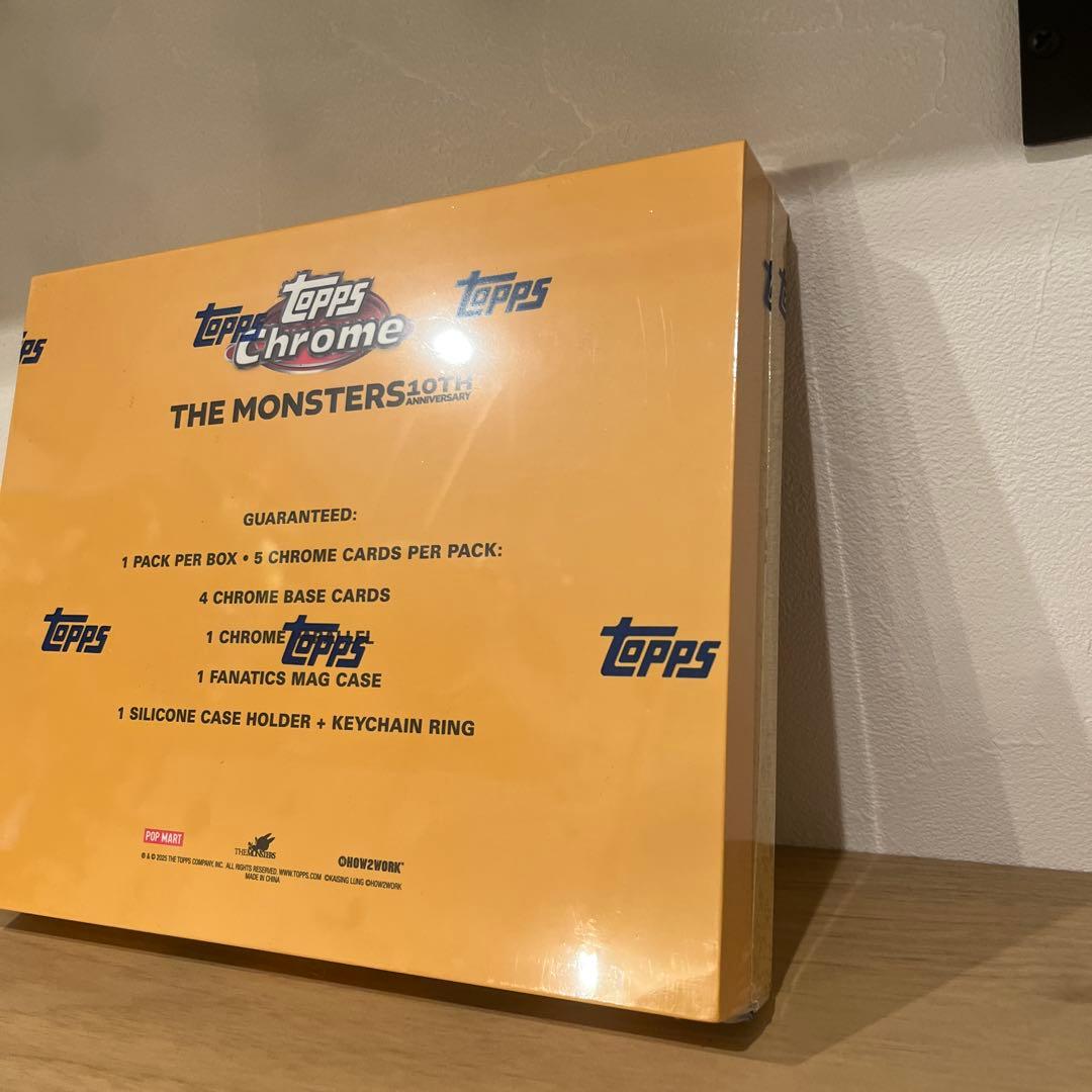 Topps Labubu Chrome モンスター10周年記念パック