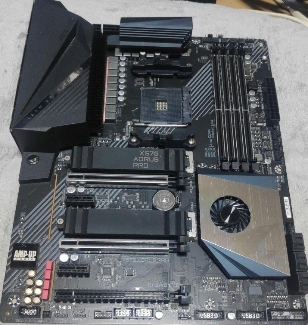 X570 AORUS PRO ゲーミングマザーボード