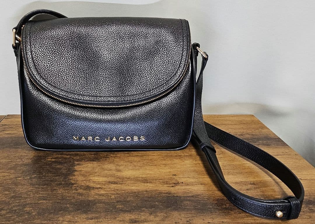 【riku.riru.ruru】MARC JACOBS レザー ショルダー