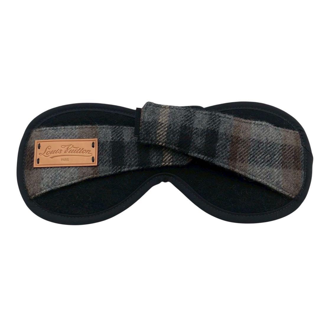 箱付き◎LOUIS VUITTON トラベルセット アイマスク 枕 靴下