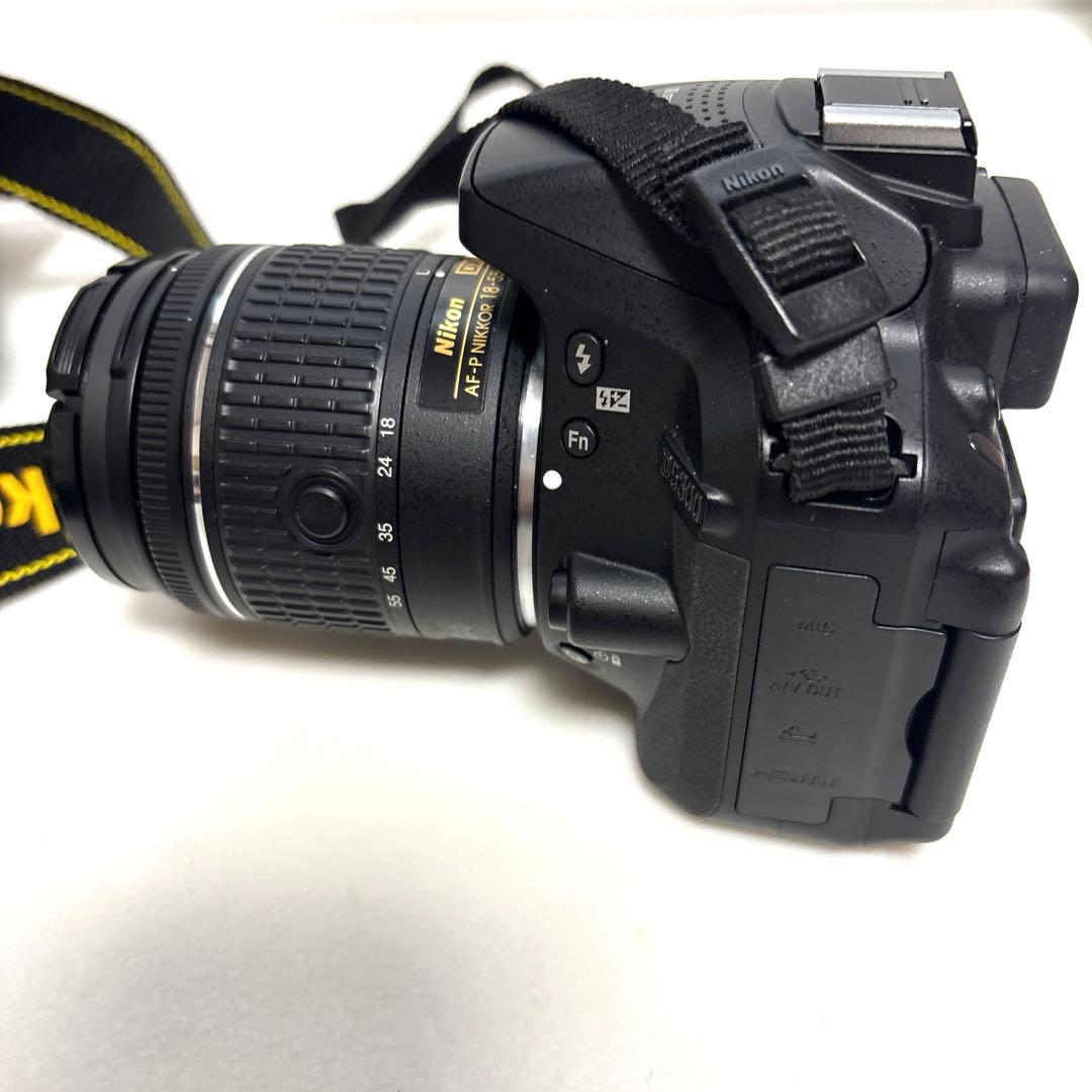 Nikon D5300 デジタル一眼レフカメラ　ニコン　レンズ2つ
