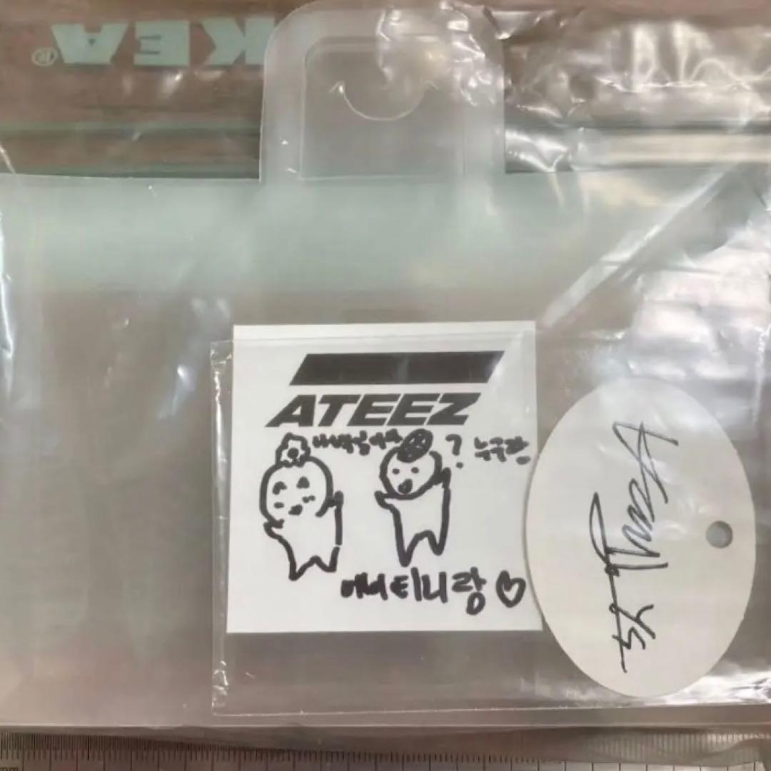 ateez 参加特典　ヨサン　サイングッズ