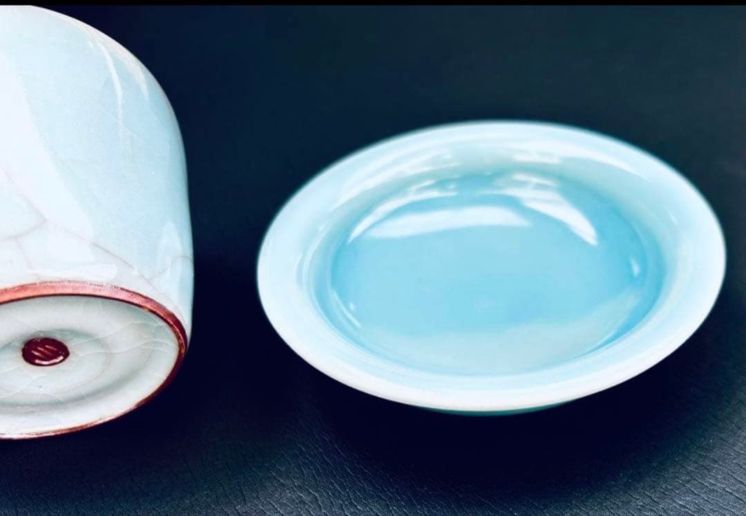 人間国宝　鈴木三成作　青瓷「氷裂」「淀青」 2点セット