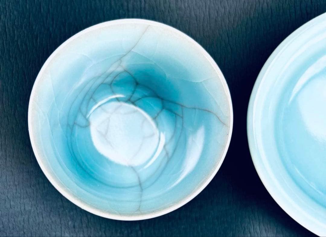 人間国宝　鈴木三成作　青瓷「氷裂」「淀青」 2点セット
