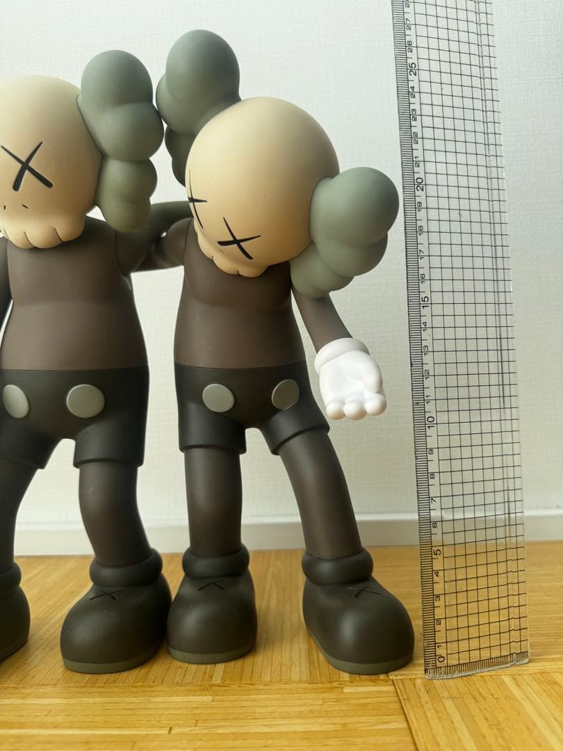 Kaws フィギュア 2体約30cm メディコムトイ　カウズ　companion