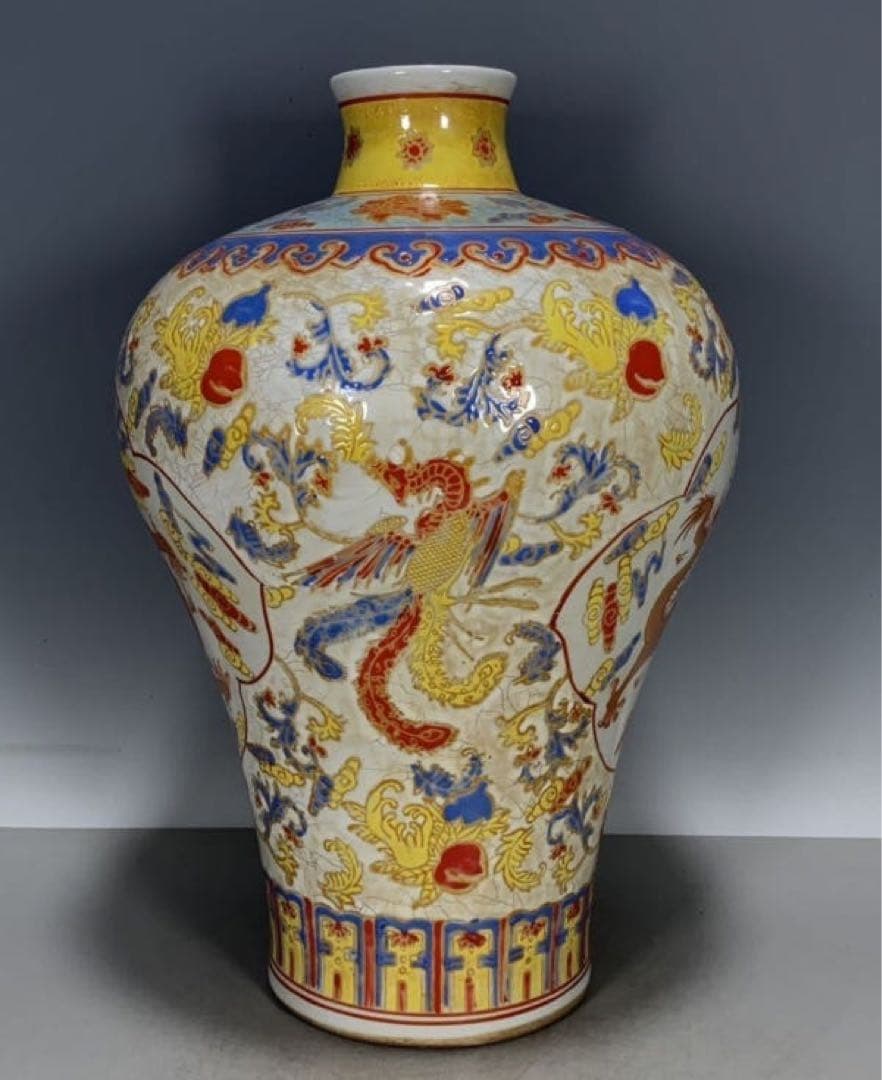 中国骨董品　古美術品　アンティーク商品　大清乾隆年御製粉彩陶器壺　古賞物　希少