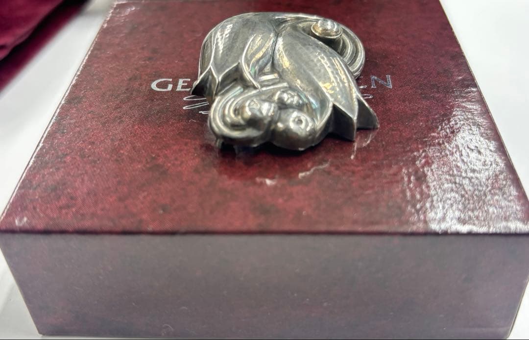   ジョージジェンセン　チューリップ　ブローチ　100C