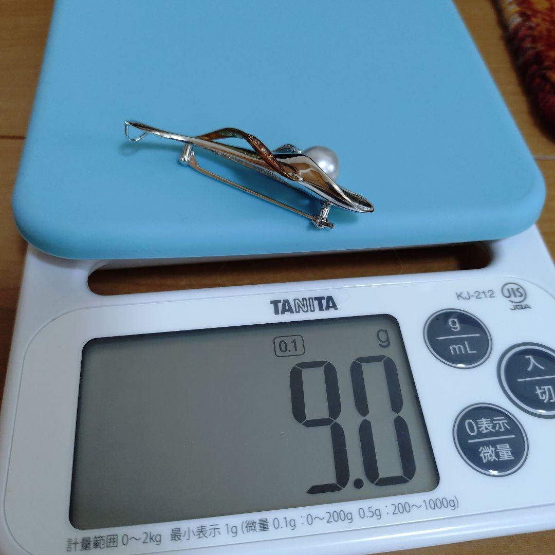 パール付きブローチ シルバーとk18のコンビ