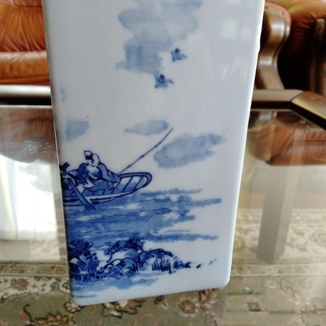 中国文房具骨董七十年前旧蔵【染付青花大方瓶　陶芸筆筒、筆立て】細工手絵山水人物