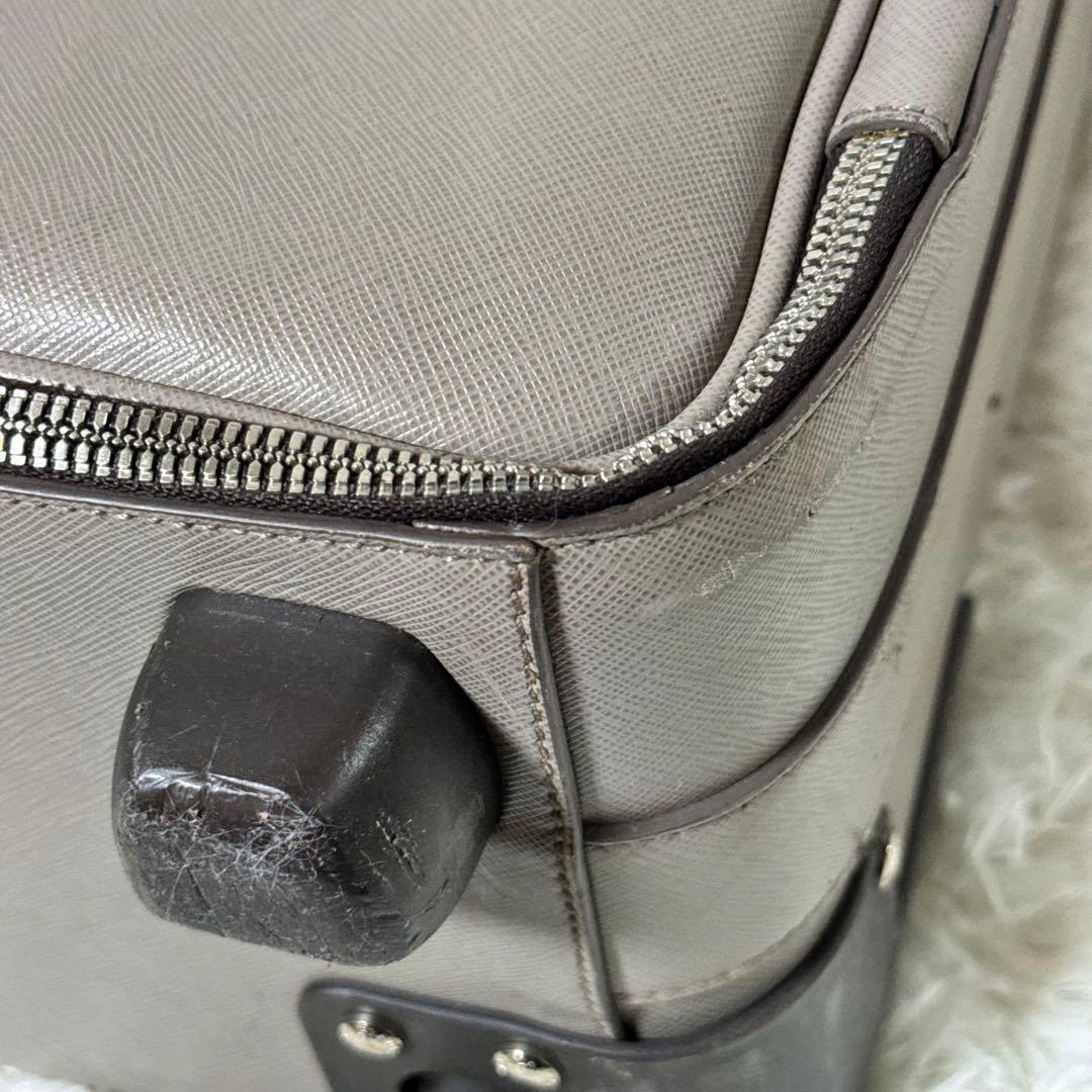 PRADA プラダ　トライアングルロゴ　キャリーケース　サフィアーノ　グレージュ