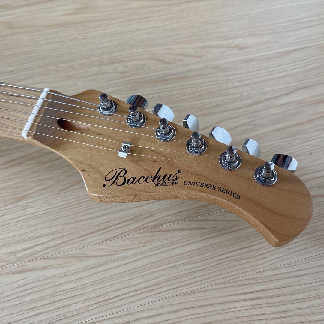 Bacchus ストラト BST-1RSM キャンディアップルレッド