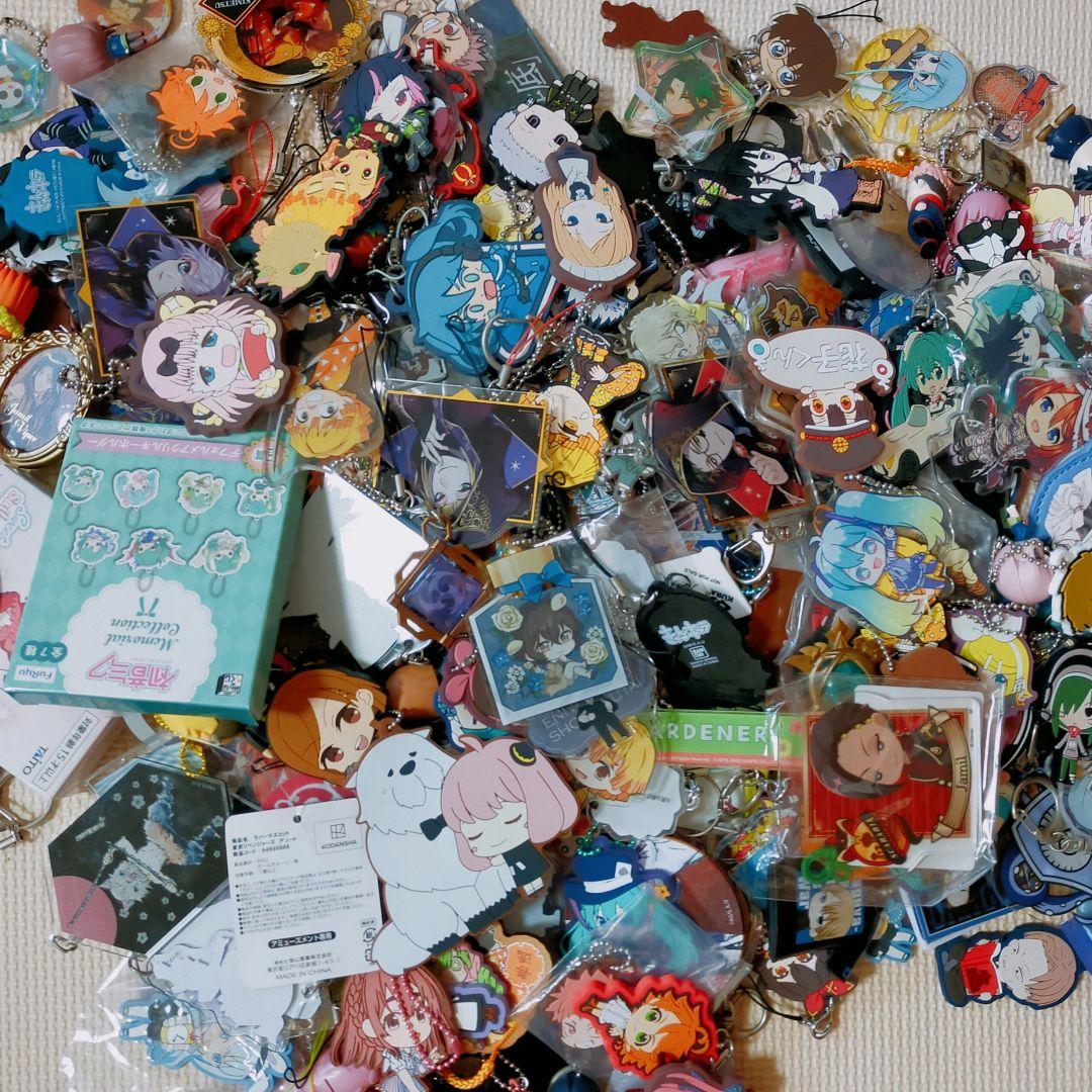 ノンジャンル アニメグッズ キャラクターグッズ まとめ売り 1000点以上