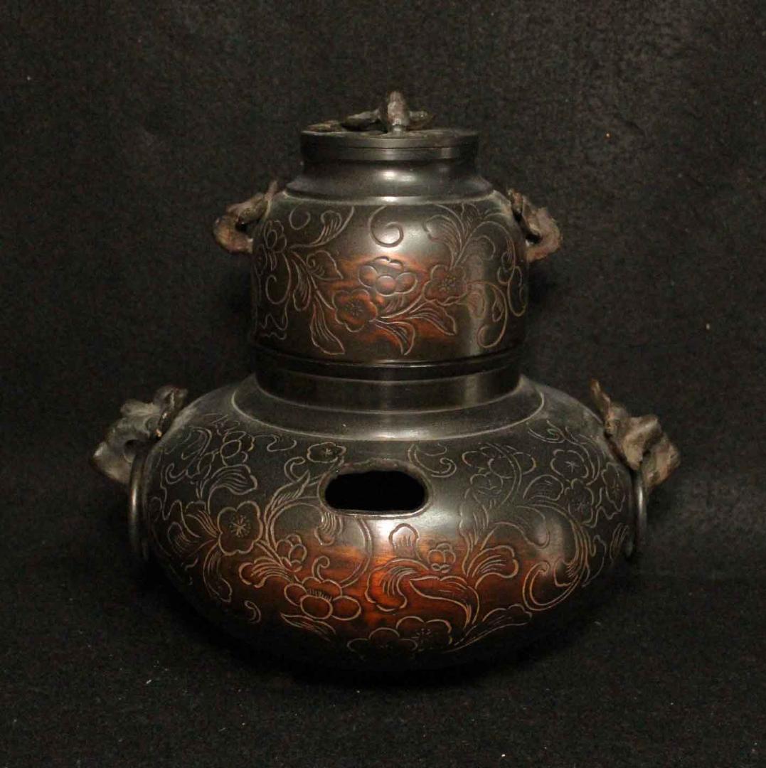 与*）様 茶釜 銅製 植物文 在銘 正斉 19cm 茶道具 古銅 銅器 金属工芸