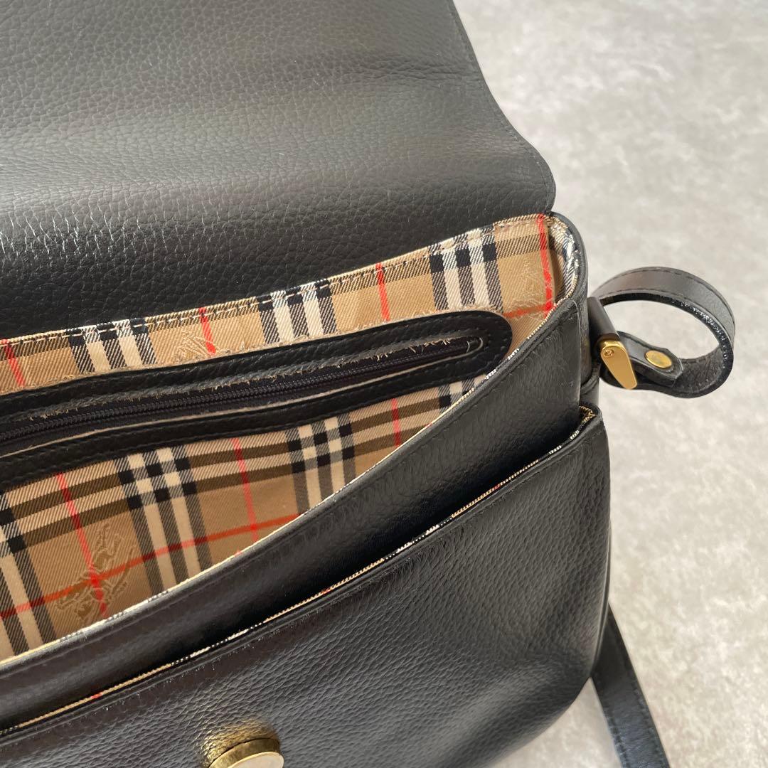 美品 バーバリーズ レザー ショルダーバッグ フラップ ノバチェック 黒