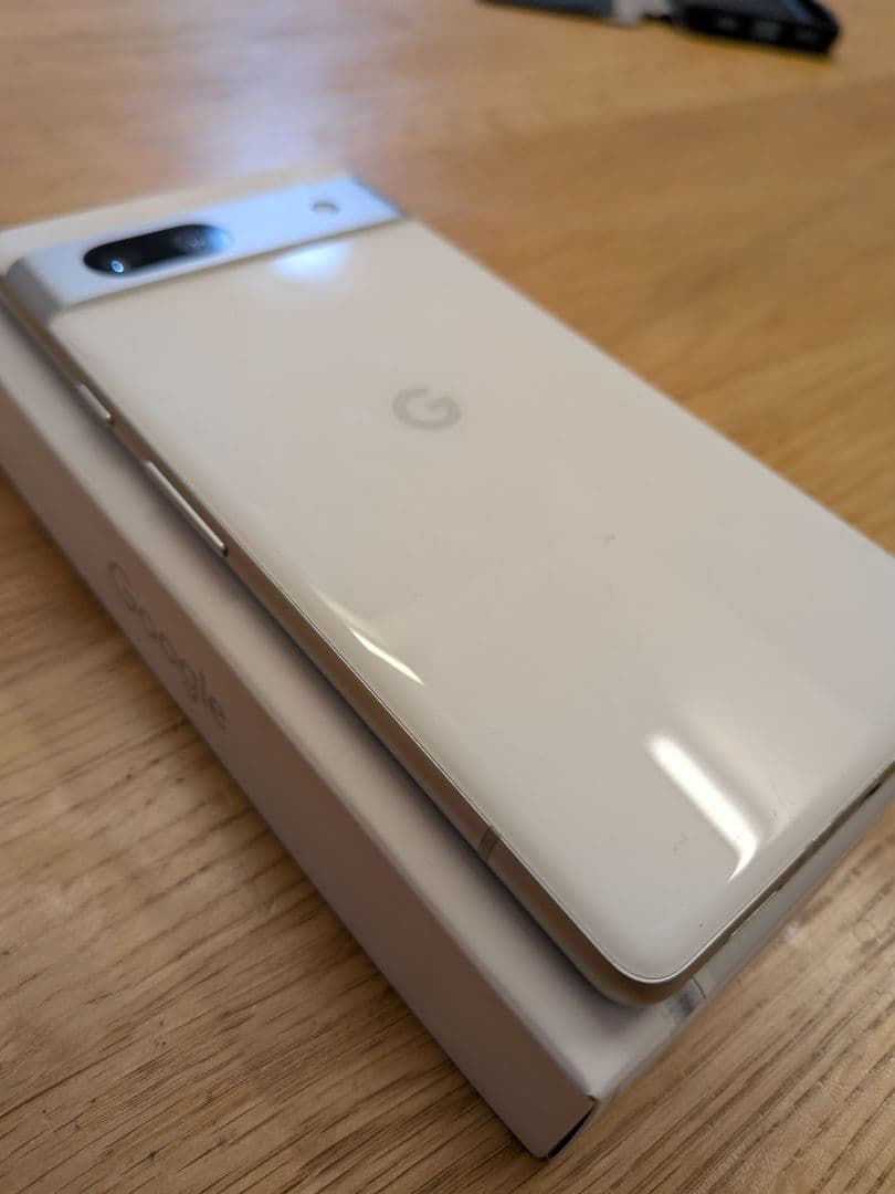 Google Pixel 7a ホワイト 本体 充電ケーブル付き
