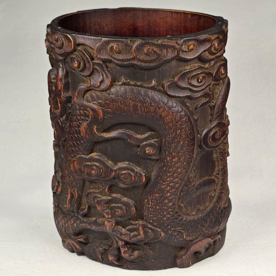 文房具 本物古竹材 細工 浮彫り 雲中飛龍紋 筆筒 美品 激安