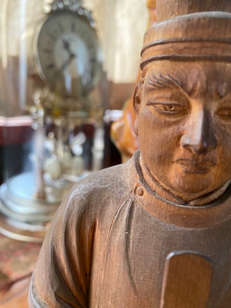 素敵な木彫　聖徳太子座像