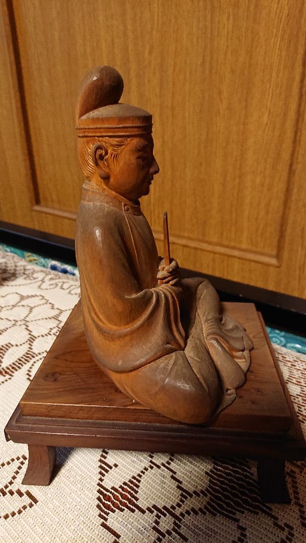 素敵な木彫　聖徳太子座像