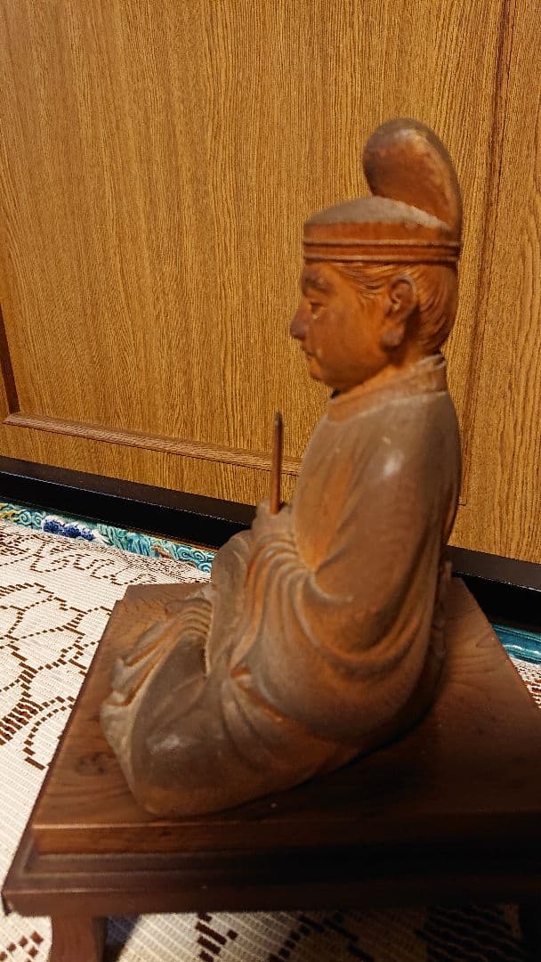 素敵な木彫　聖徳太子座像