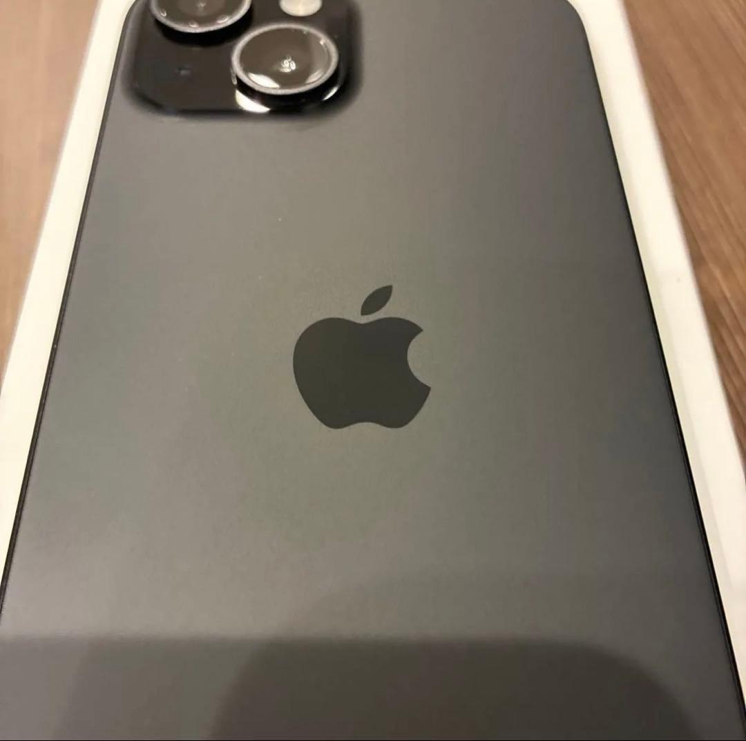 iPhone15 ブラック SIMフリー 本体　128gb