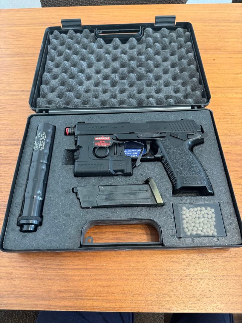 【おまけ付き】ソーコム　Mk23 18歳以上　固定スライドガスガン