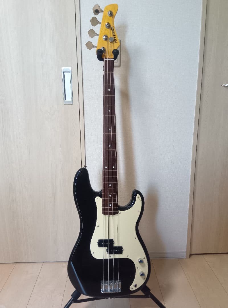 cam　FRNANDES　PRECISIONベース　アルニコⅤピックアップ