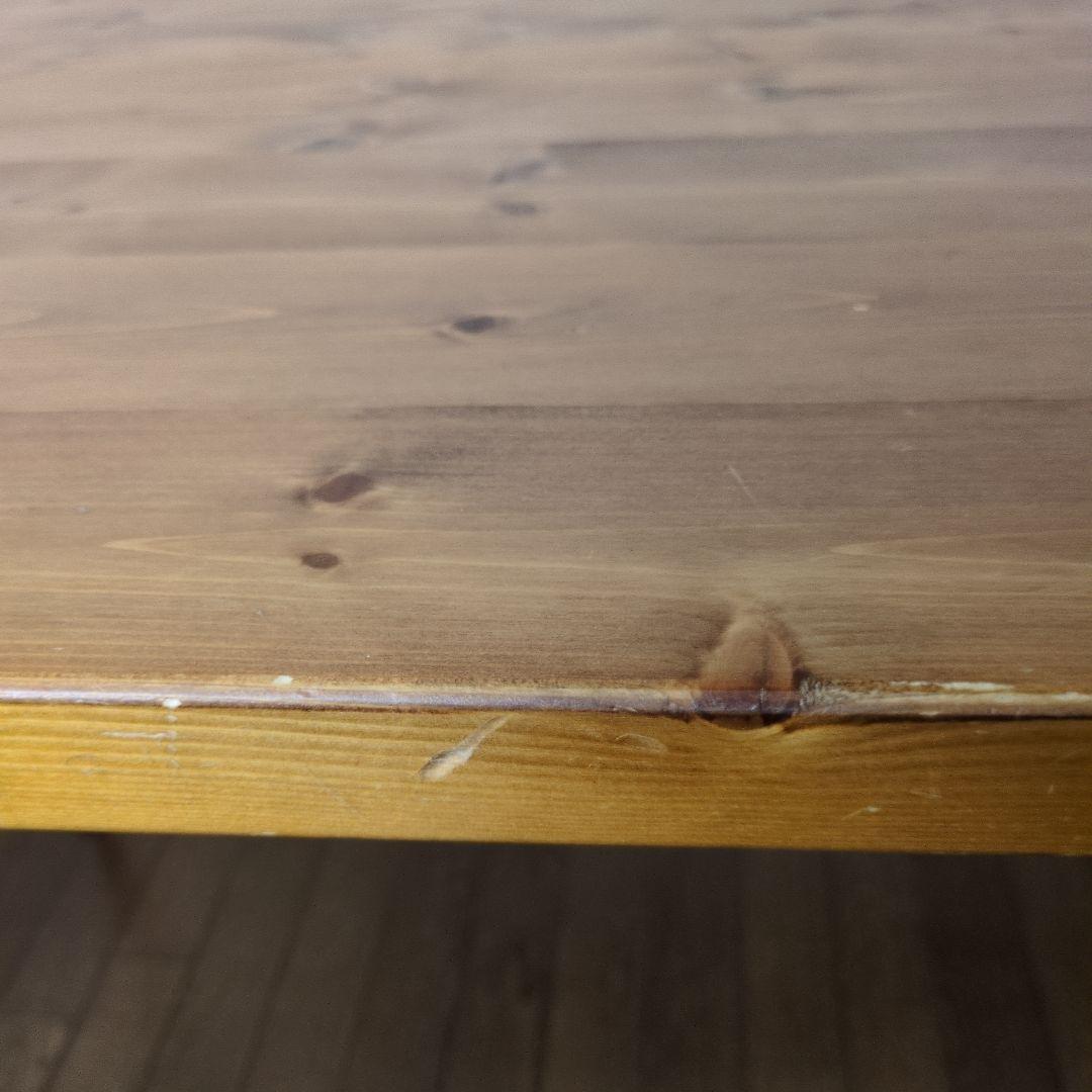 LOWYAダイニングテーブル