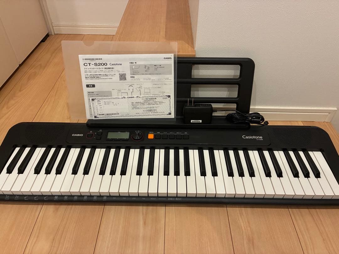 CASIO CT-S200BK ほぼ未使用　美品