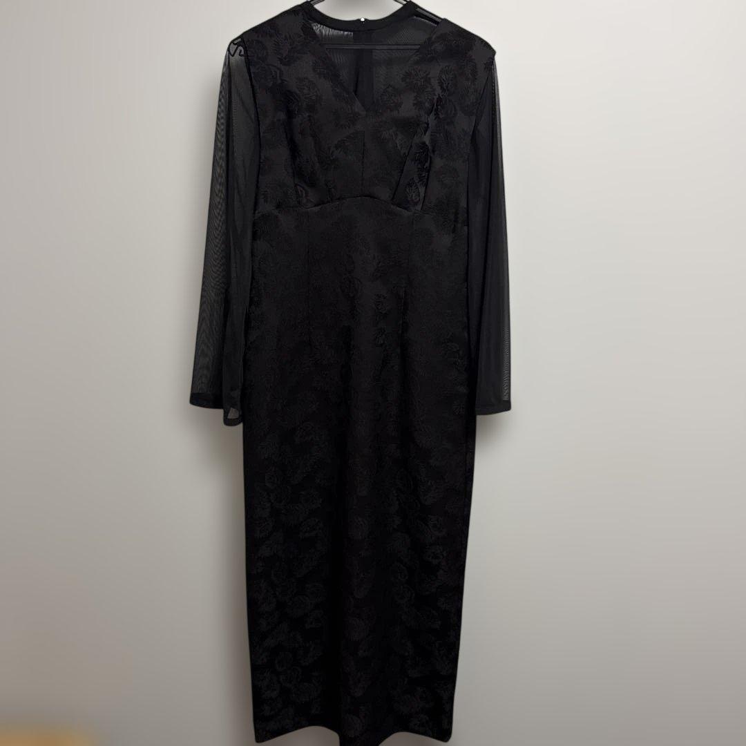 AIMER チュールブラウス付きジャカードIラインドレス　ブラック