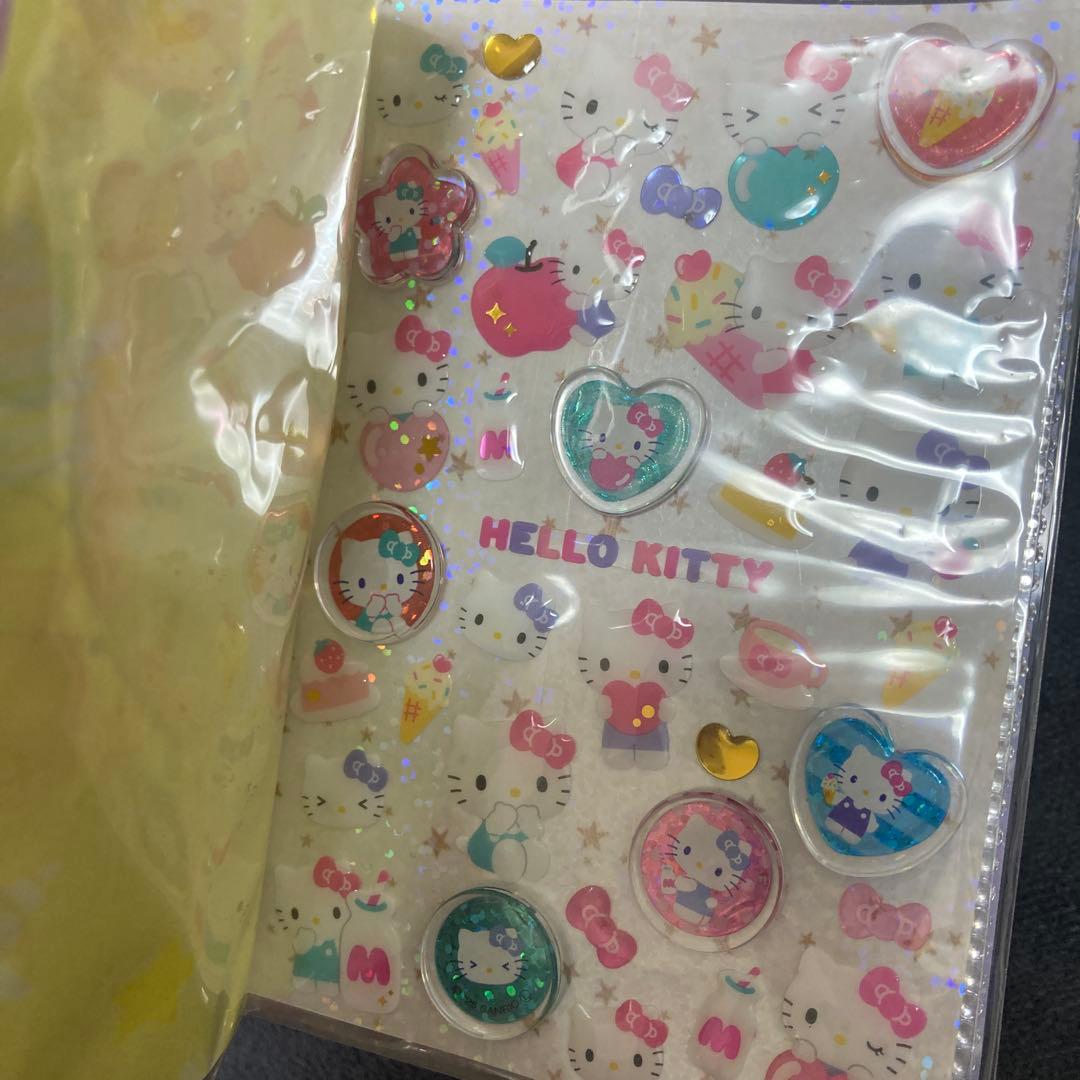 ハローキティ シール帳 完成品