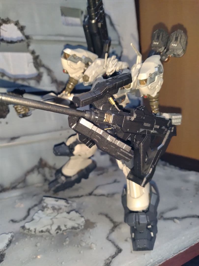 30MM ARMORED CORE Ⅵ ナイトフォール組み立て塗装済み完成品