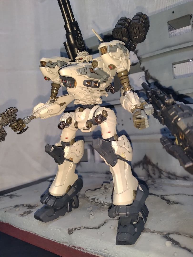 30MM ARMORED CORE Ⅵ ナイトフォール組み立て塗装済み完成品