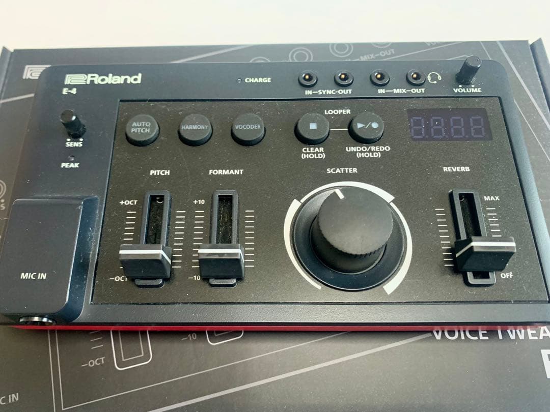 DJ機材 Roland AIRA Compact E-4 Voice Tweaker