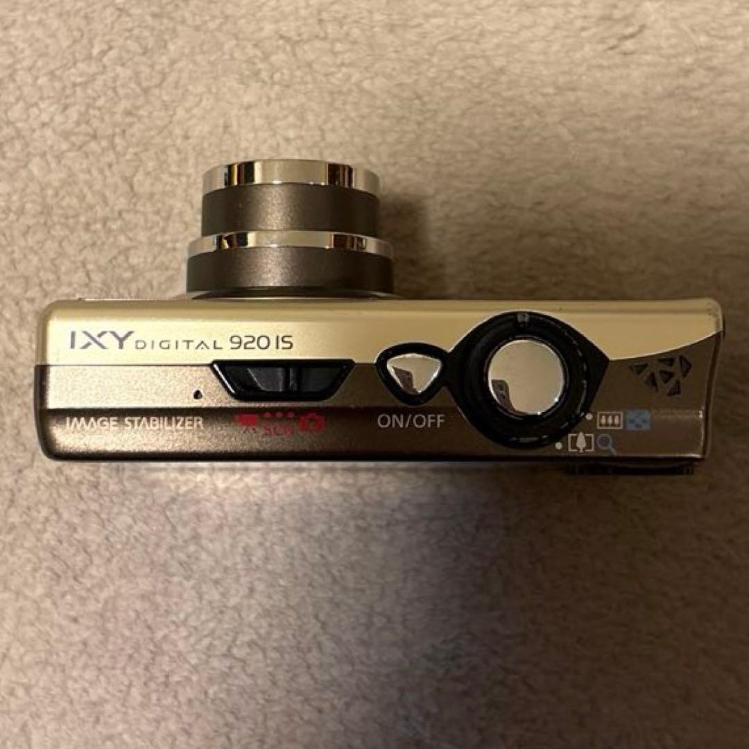 Canon IXY DIGITAL 920 IS 本体と付属品