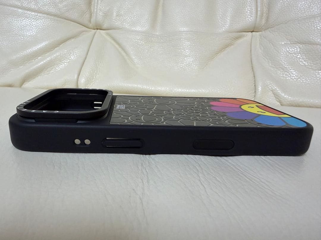 CASETiFY×村上隆 フラワー　iPhone17Proケース　箱あり