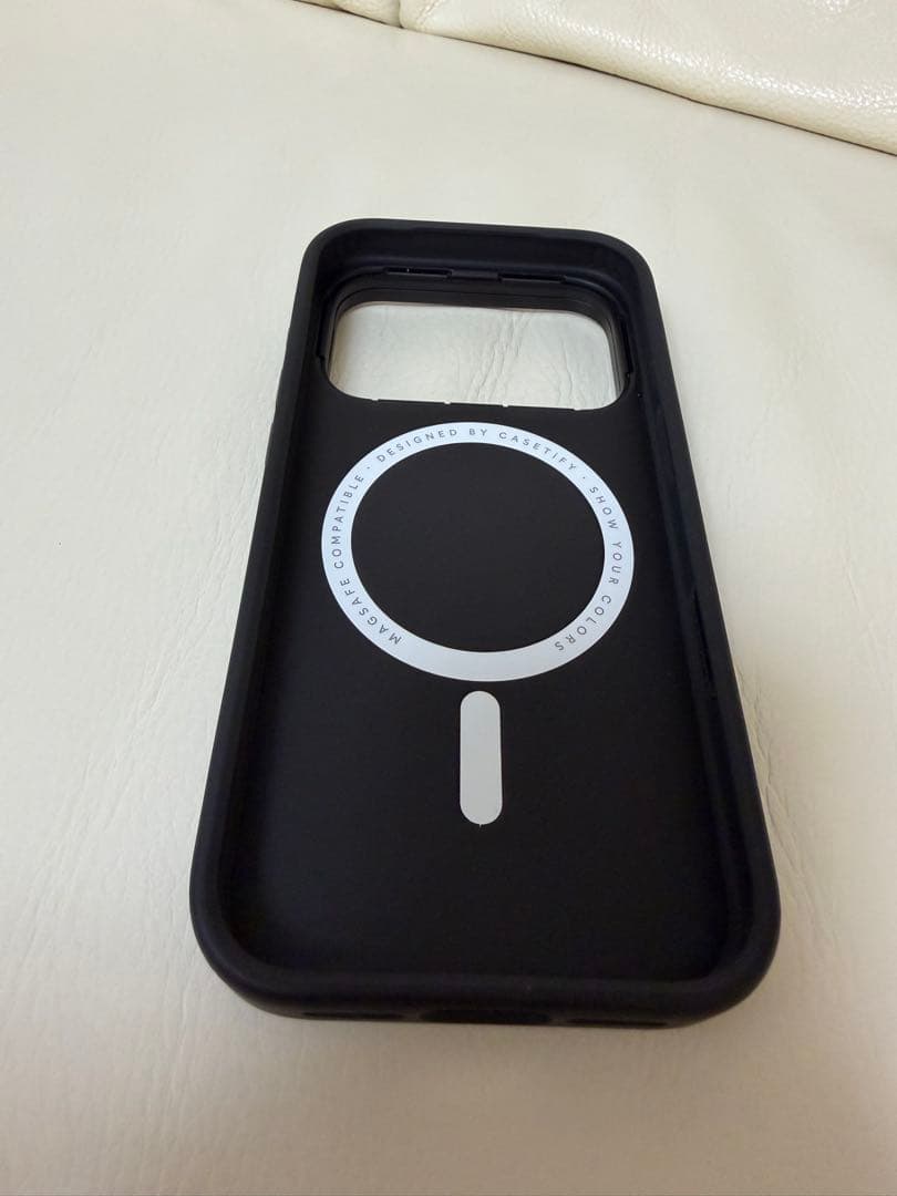 CASETiFY×村上隆 フラワー　iPhone17Proケース　箱あり