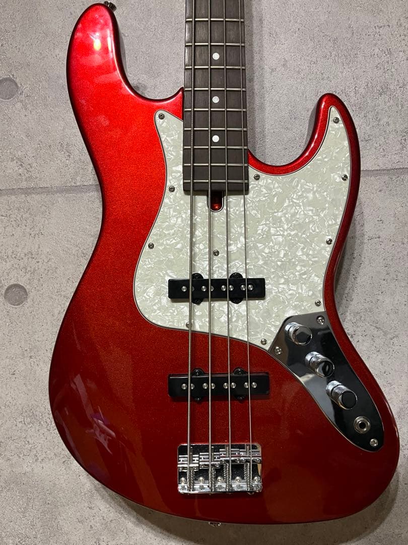 美品　ベース　Bacchus universe WJB-330R/CAR