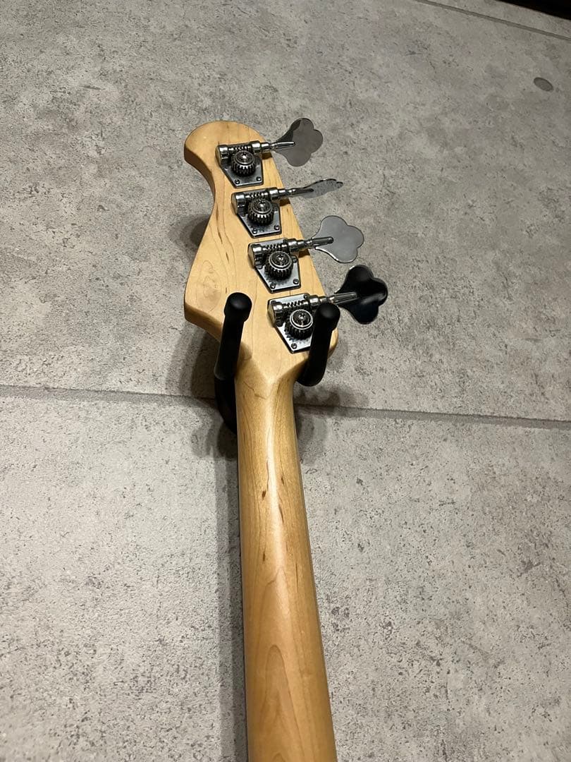 美品　ベース　Bacchus universe WJB-330R/CAR