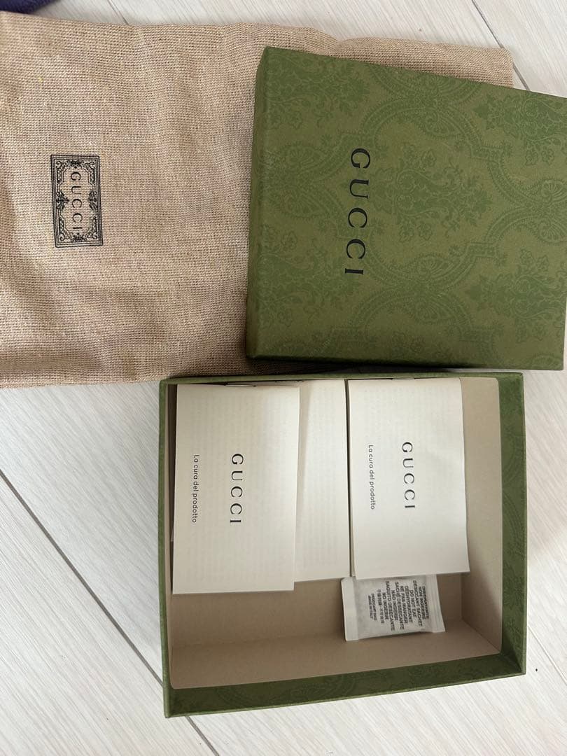 GUCCI 三つ折り財布 オフィディア