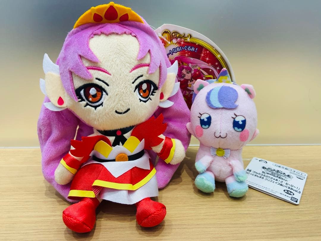 希少　キュアフレンズぬいぐるみ　Go！プリンセスプリキュア キュアスカーレット