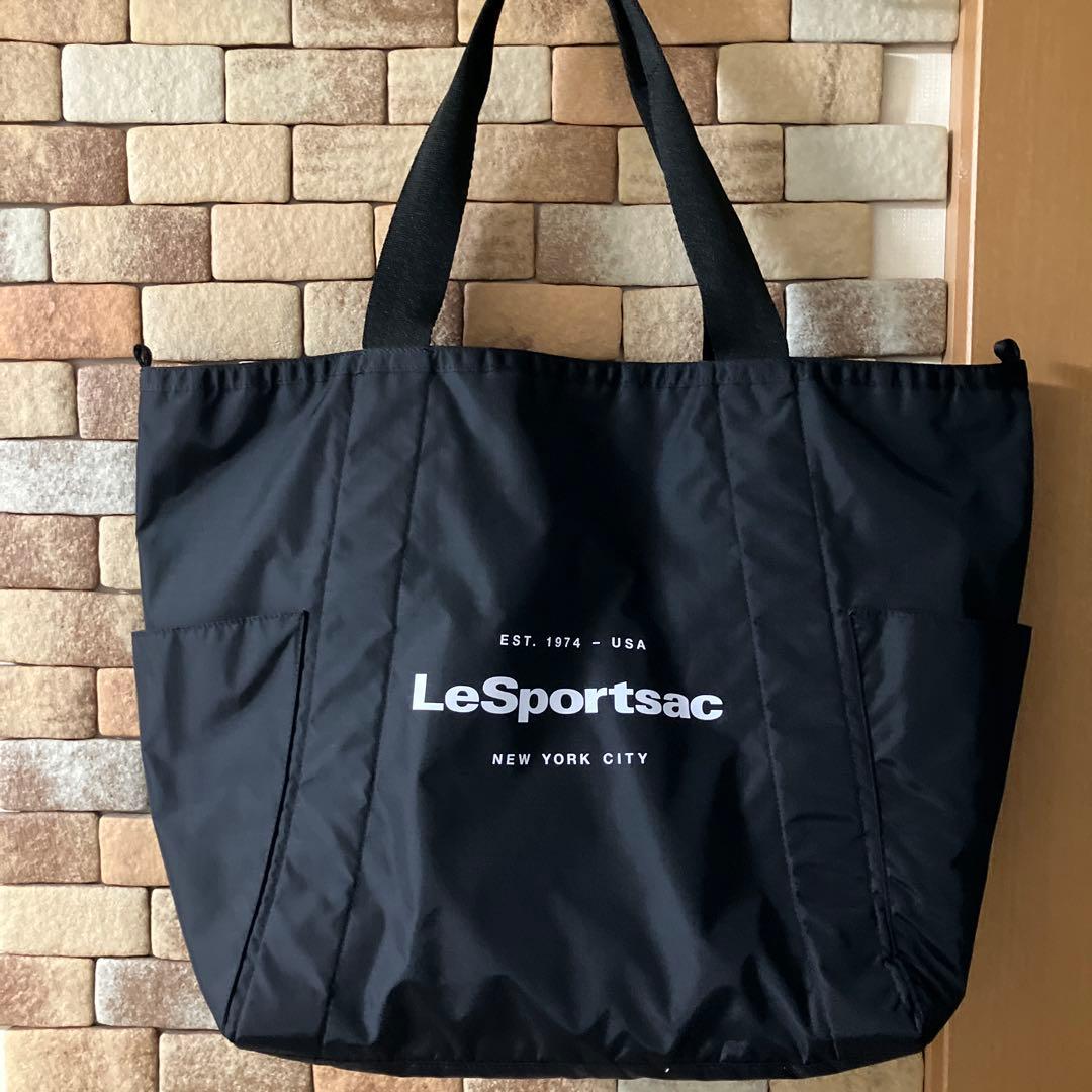 LeSportsac ショルダーバッグ（リバーシブル）
