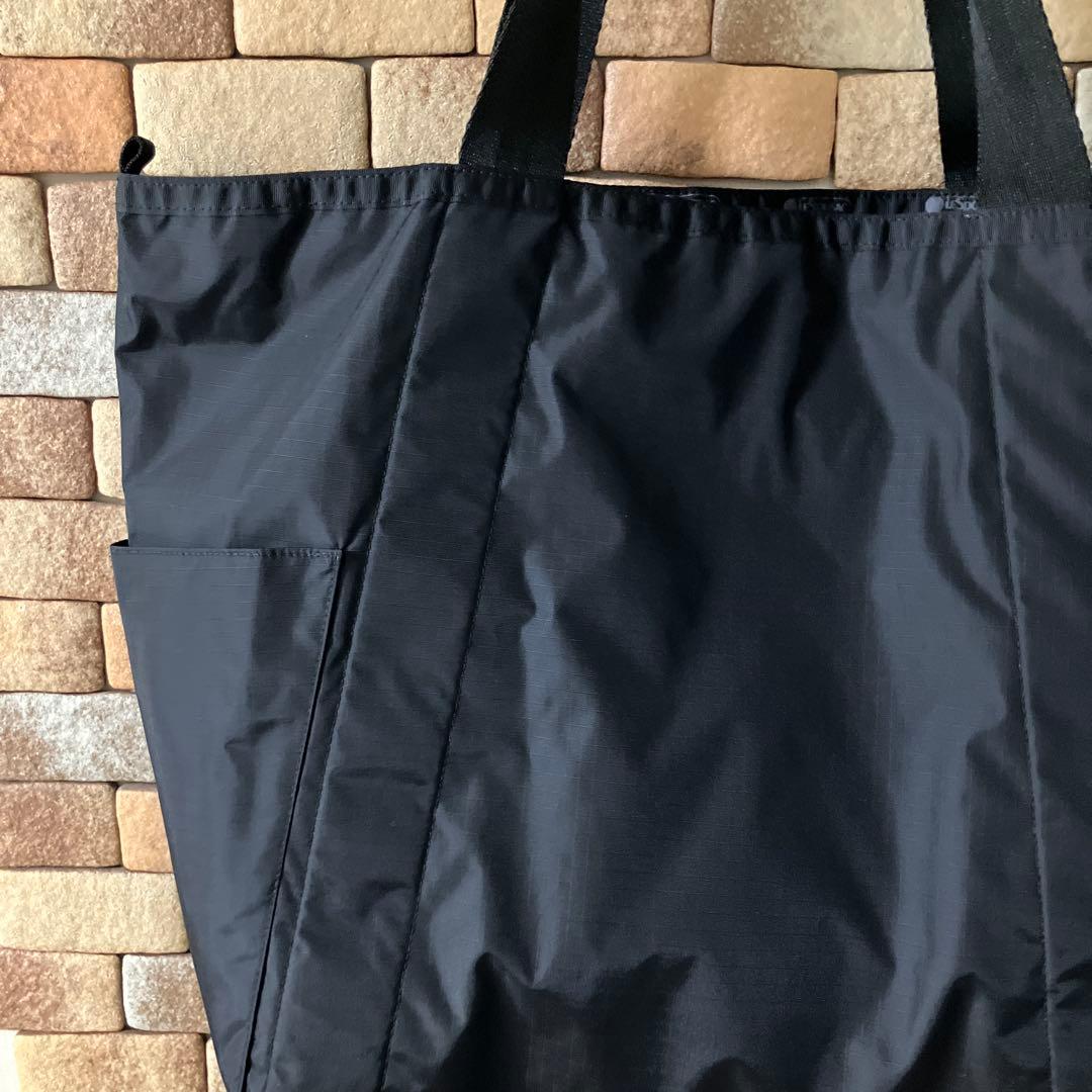 LeSportsac ショルダーバッグ（リバーシブル）