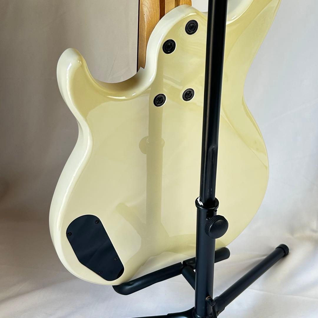 YAMAHA BB424 エレキベース ヴィンテージホワイト