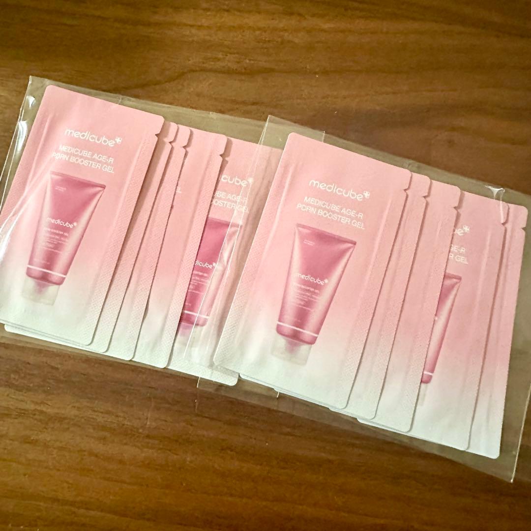 新品未開封 medicube ブースタープロ エンジェルエディション 美顔器